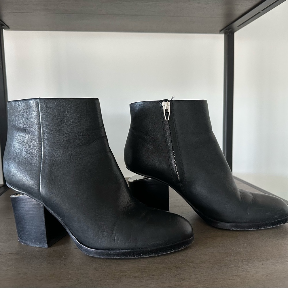 Alexander Wang Gabi Leather Ankle Boots size 37 1/2